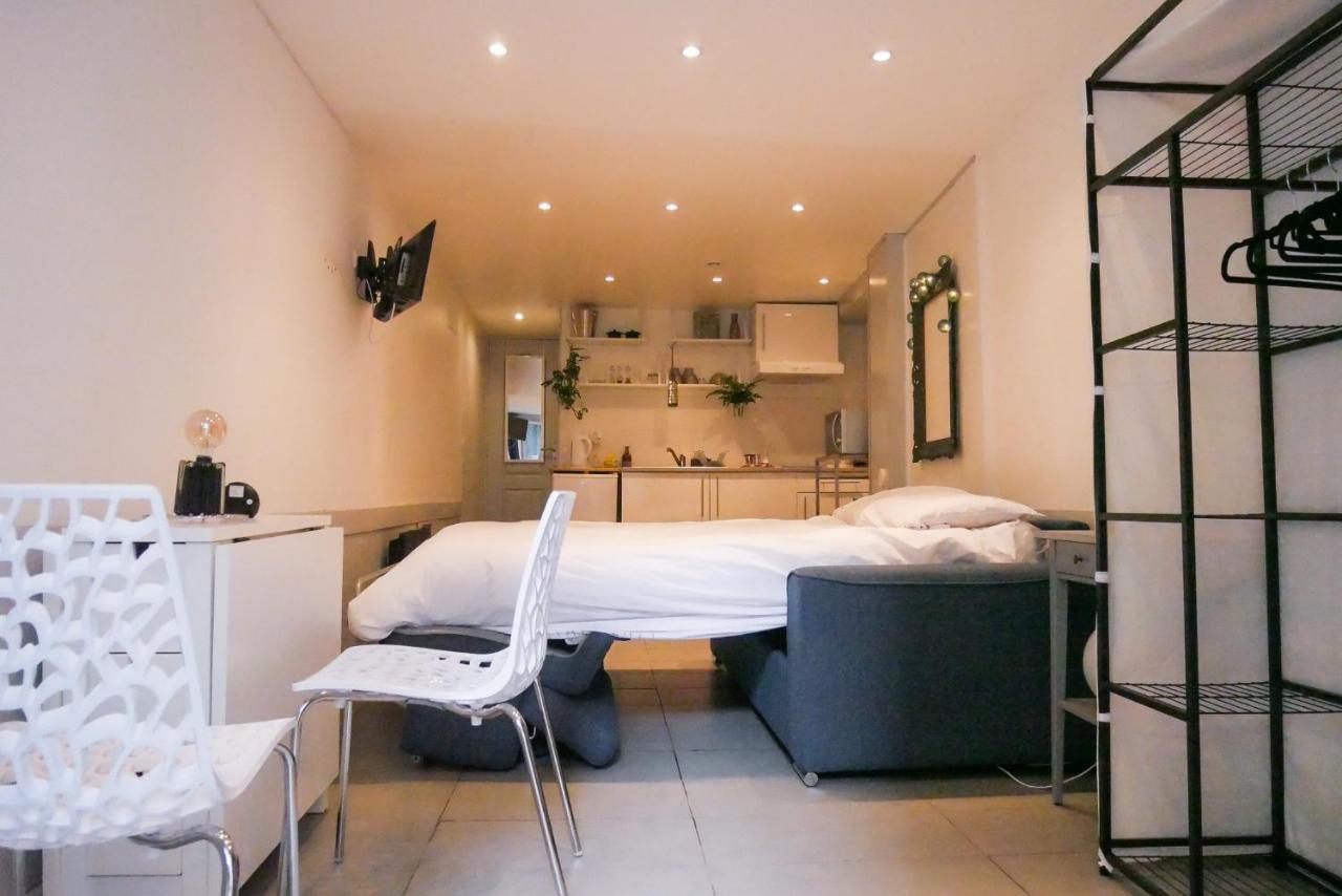 Le Studio - La Roquebrussanne Lägenhet Exteriör bild